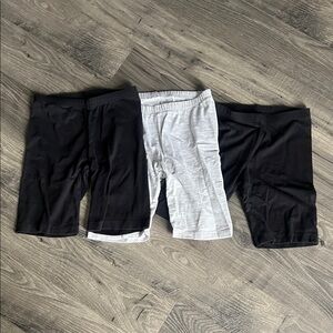3-Pack Stretch Bike Shorts in Black and Light Gray